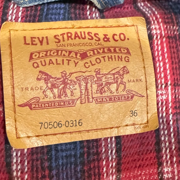 Vintage Levi’s Strauss heavy warm trucker denim / Jean Jacket size 36 - Picture 6 of 13